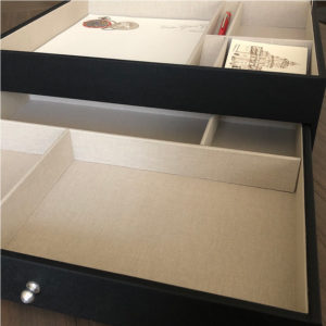 Caja Fina de Papelería Personal en Piel o Imitación Piel - Grabados